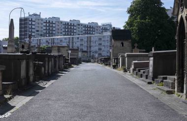 Cimetière de Saint-Ouen / Valerie Novel