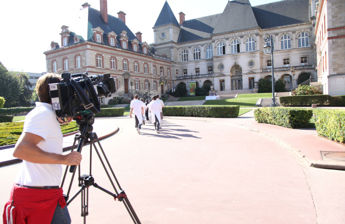 Tournage-à-la-Cité-internationale-Crédit-Ciup-BD